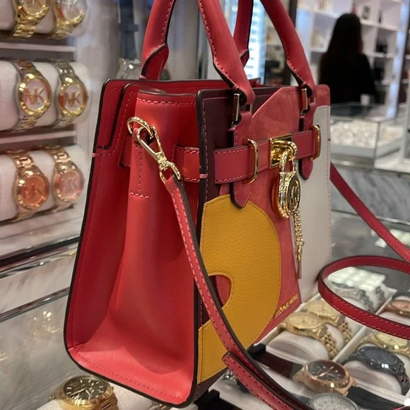 MICHAEL KORS Hamilton Small Two-Tone Satchel
COLOR LIGHT BERRY SHERBET MULTI
NWT - Picture 7 of 16